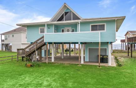 2nd Row Home Close to Beach - Foto 60