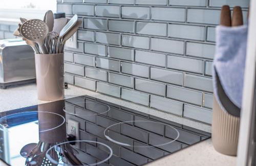 Private Retreat with Yard Near Hard Rock Stadium - Photo 15