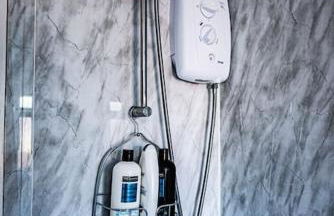 2 Bed Retreat with Roof Terrace - Photo 14