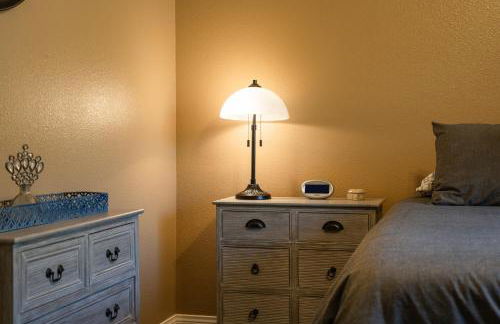 Lazy Squirrel - Cozy Family House with Full Game Room - Foto 45