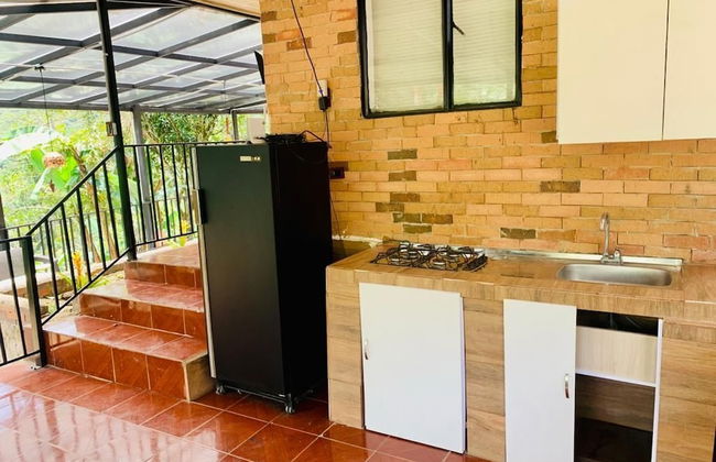 cabaña En medio de montaña con jacuzzi - Foto 2