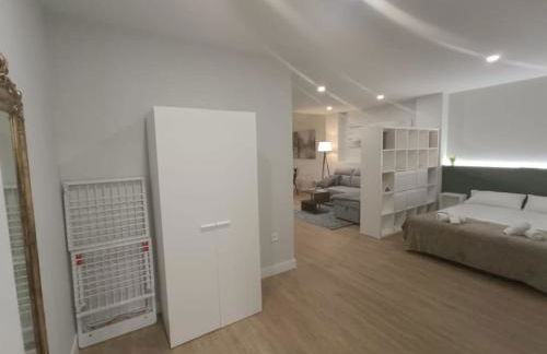 Explore Valencia! Tirant, city of science & Ruzafa - Photo 17