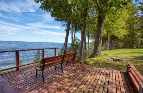 Stony Shore Cabin by Simple Life Rentals - Photo 4