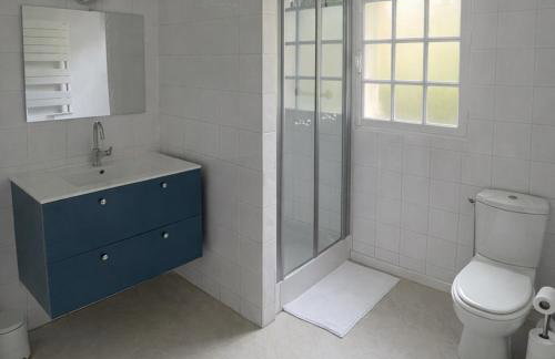 Le Petit Manoir avec Piscine Privée - Photo 24
