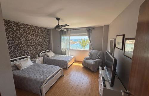 Apartamento primera línea playa Torrevieja El Palmeral - Foto 19