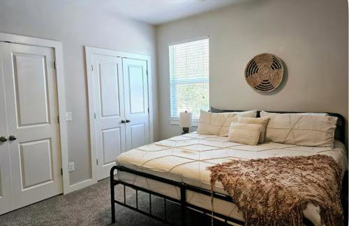 Comfort Living 2BR Townhome - Foto 1