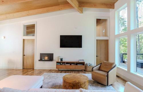 The Hollow House - Foto 14