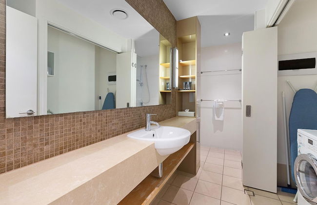 The Boathouse Apartments - Photo 23