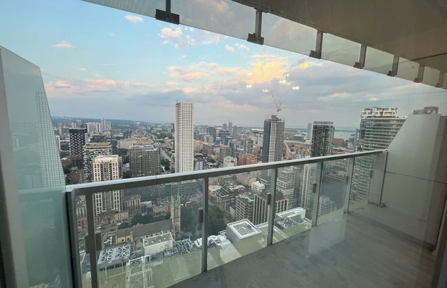 Altitude Suites on Yonge - Foto 39