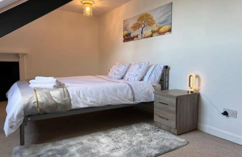 Private Parking, Urban Comfort & City Haven - Foto 7