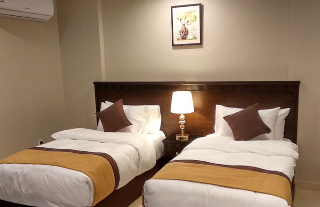 Yan Apartments Hotel - Photo 12