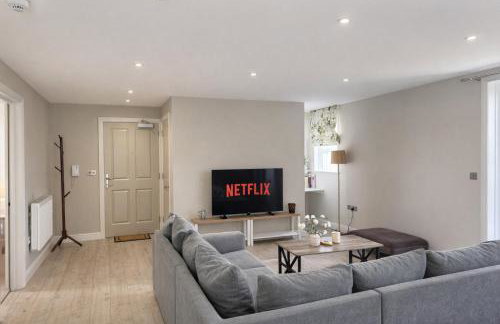 Yarwell Mill - Photo 13