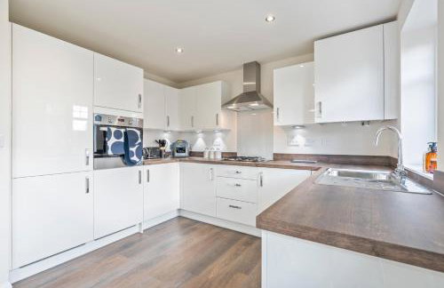 #83 Stylish Wigston Home - Near Bradgate Park - Sleeps 4 -" Perfect for contractors and Families - Free Parking" - Foto 42