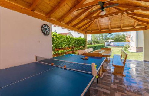 Four-Bedroom Holiday Home In Pristeg - Photo 8