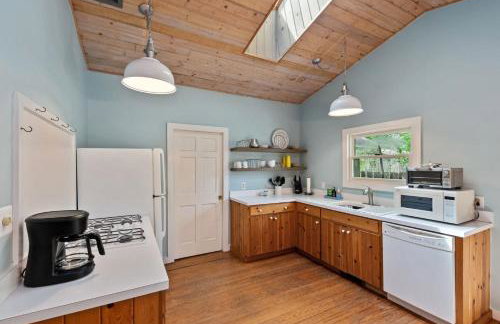 Nan's Escape by Juniper Holiday + Home - Foto 13