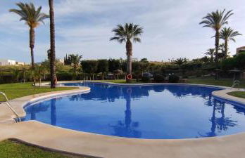 Luminoso y tranquilo apartamento con jardin en campo de Golf Valle del Este - Foto 16