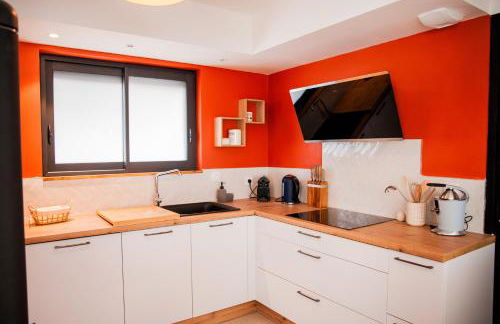 Maison Nomade piscine privée, parking et clim - Foto 9