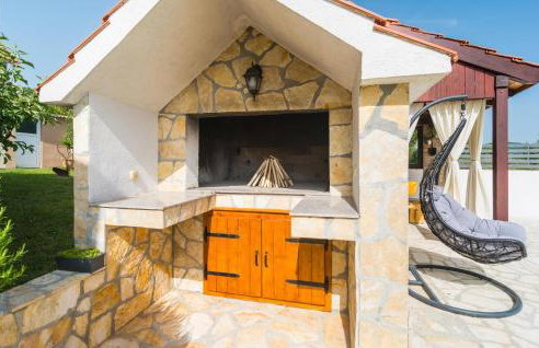 Three-Bedroom Holiday Home In Brstanovo - Foto 18