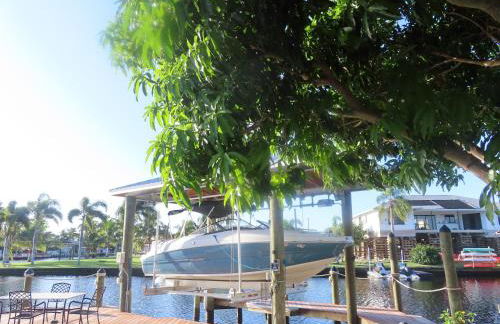 Serene Space! Waterfront Home! - Foto 30