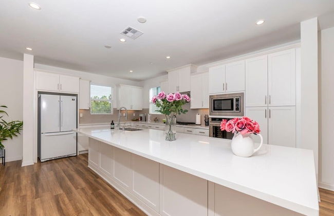 Master Bedroom With King Bed Central Location - Foto 11