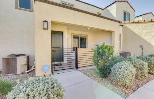 Comfy Las Vegas Retreat about 7 Mi to The Strip! - Foto 3