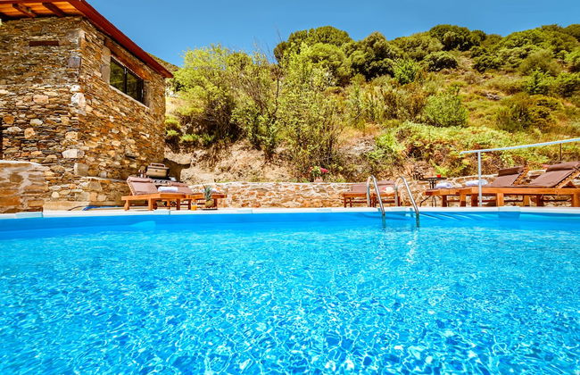 Ellafos Traditional Living - Foto 1