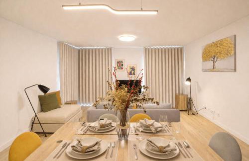 MIRA Living - Photo 4