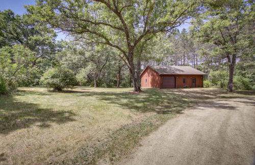 Secluded Wautoma Home with Fire Pit! - Foto 18