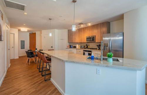 Sky Terrace DT HighRise, Gym, Pool, Parking, W-D,Golf - Photo 22