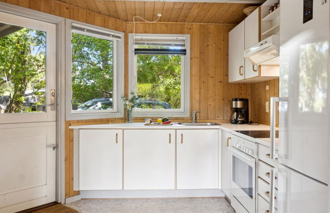 "Kerrin" - 300m from the sea - Foto 26