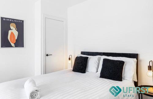 Ideal 4BR Home - Near City Hospital, Sherwood, Clinton Market, QMC & City Centre - Sleeps 8 - Foto 36