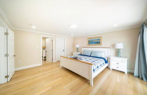 40 - 4BR Lakeview - Lakeside retreat near GJK View - Foto 15