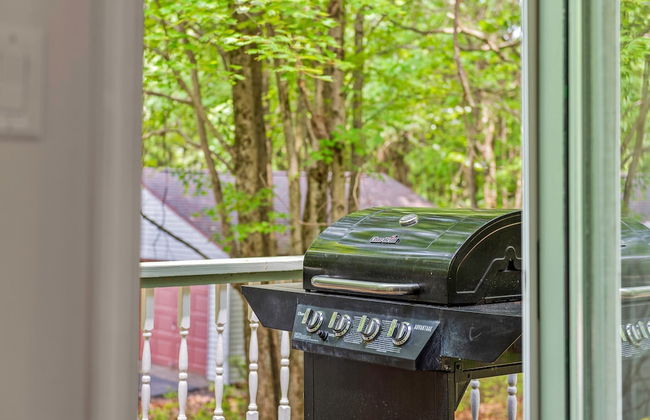 Ridge Retreat by Avantstay Game Room Covered Porch Fire Pit - Photo 37