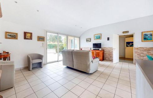 3 Bedroom Awesome Home In Prayssac - Foto 13