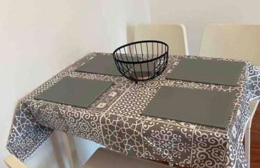 Modern 2 bedroom house with WIFI - Foto 7