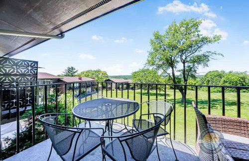 YOUR New Luxury Lakeview Condo w Pool Access - Foto 8