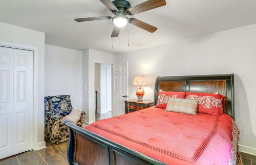 Luxe Home with Panoramic Greers Ferry Lake Views - Photo 16