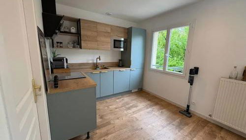 Maison confortable à Châtellerault avec terrasse - 78 m² - Foto 2