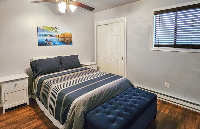 Pond Place by Avantstay Game Room, Deck, Fire Pit - Photo 3