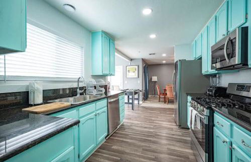 Poolside Paradise on the Strip - Foto 27