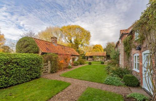 Field Row - Photo 41