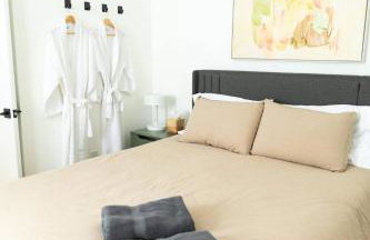 NEW cozy getaway near Mt Monadnock with hot tub - Foto 22