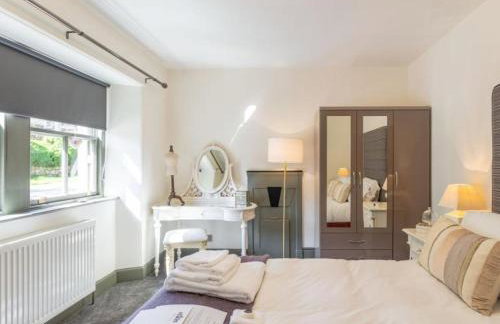 Gate Lodge with Hot Tub - Foto 17