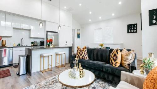 Cozy and Chic 3BR Retreat in Downtown Houston - Foto 5