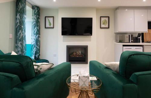 Caer Fedwen Barns Dyffryn Cottage King bed self catering with Hot Tub - Foto 2