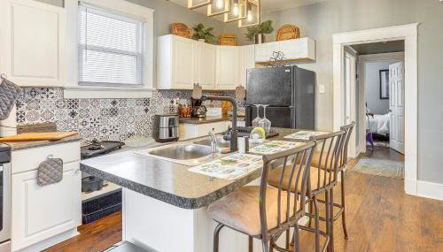 3 Mi to French Quarter Retreat with Private Yard - Foto 2