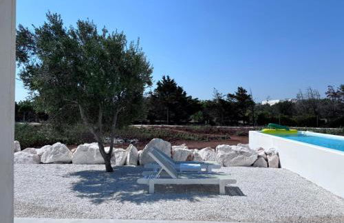 Aeneas Villa Pool & Jacuzzi al mare Torre Guaceto - Foto 45