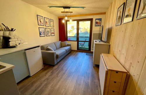 Studio moderne avec balcon et parking couvert - Famille de 4 ou Couple - Foto 2