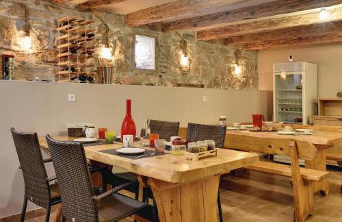 Mimoza Old Town Pula Apartments - Photo 50