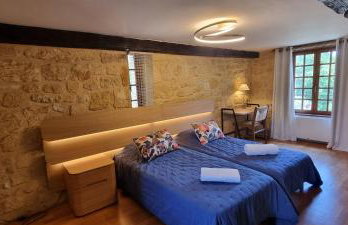 Château à Gourdon dans le Lot - Foto 8